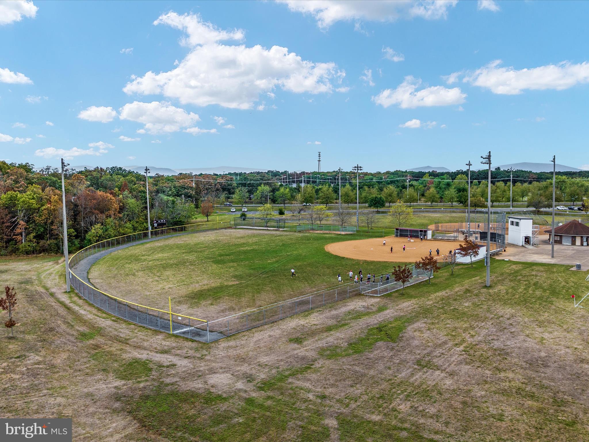 THE GUARDS - Residential