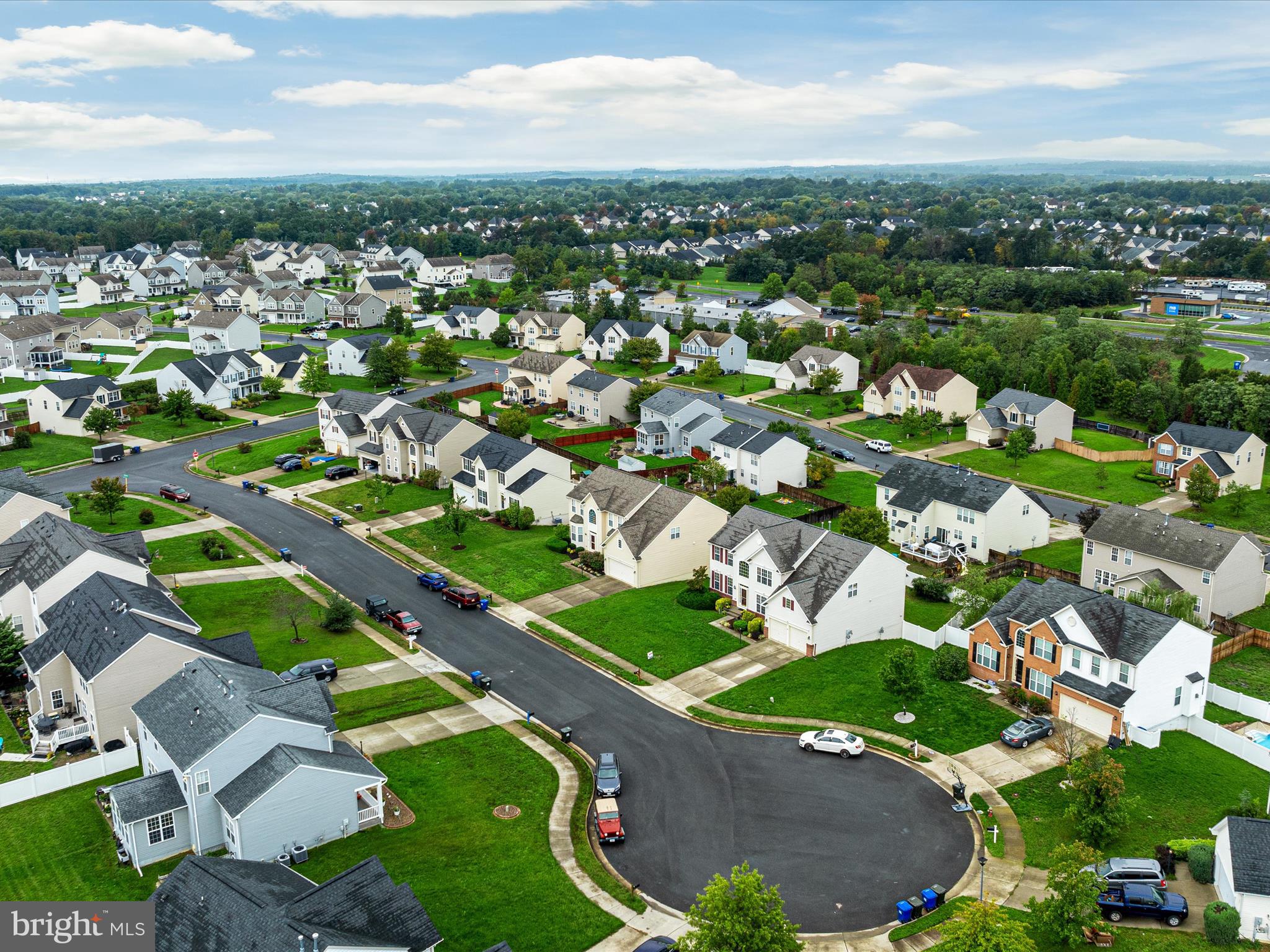 THE GUARDS - Residential