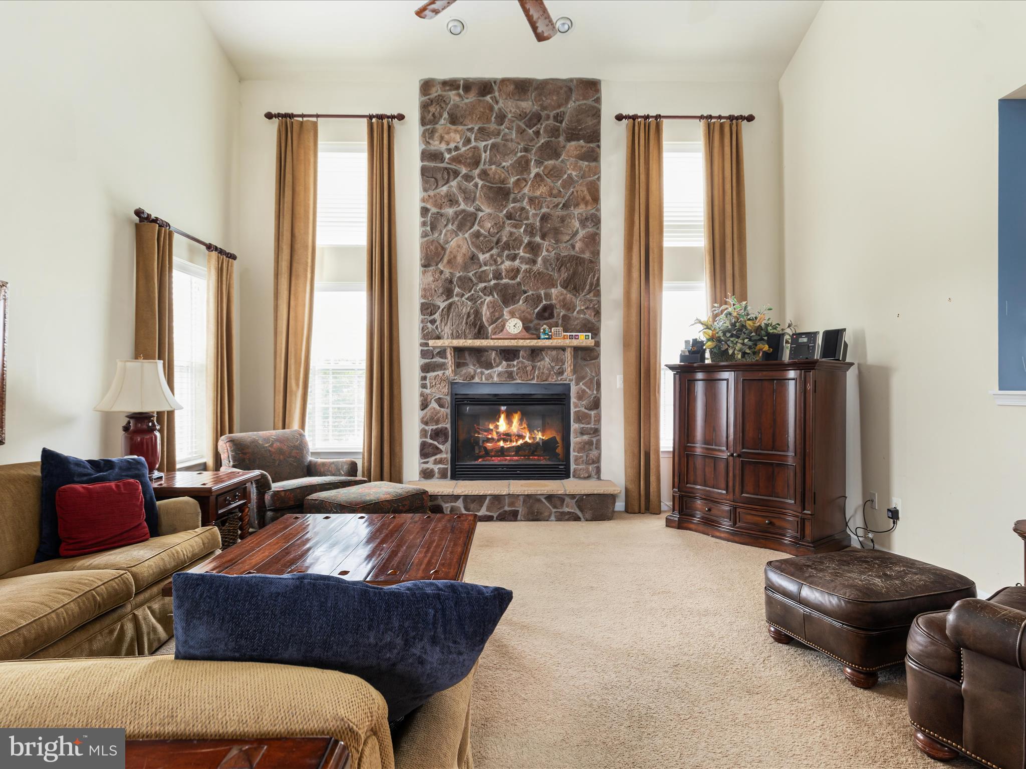 THE GUARDS - Residential