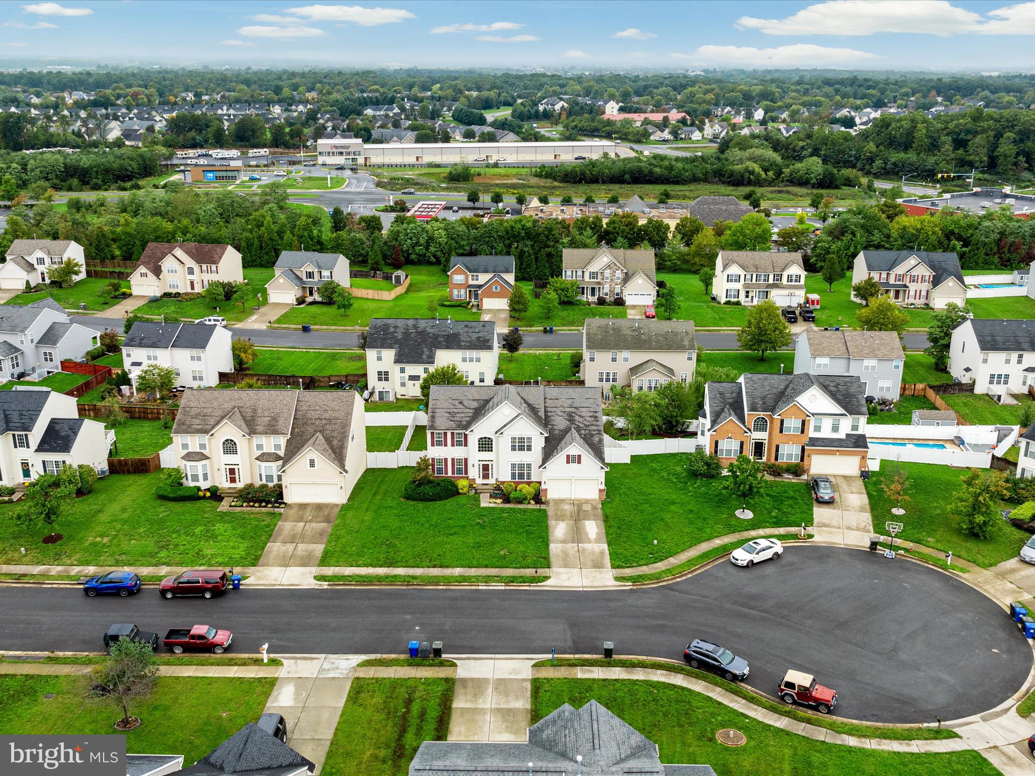 THE GUARDS - Residential