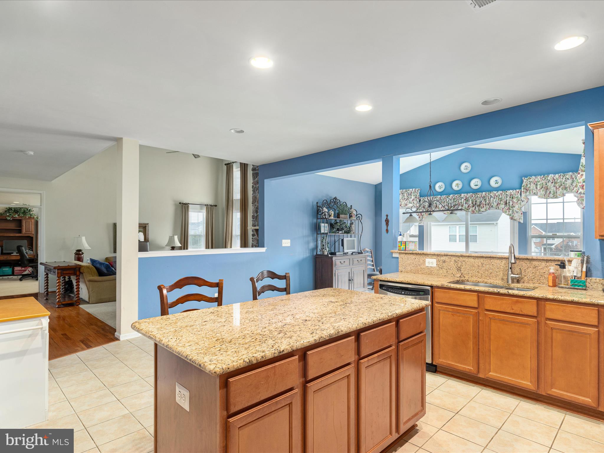 THE GUARDS - Residential