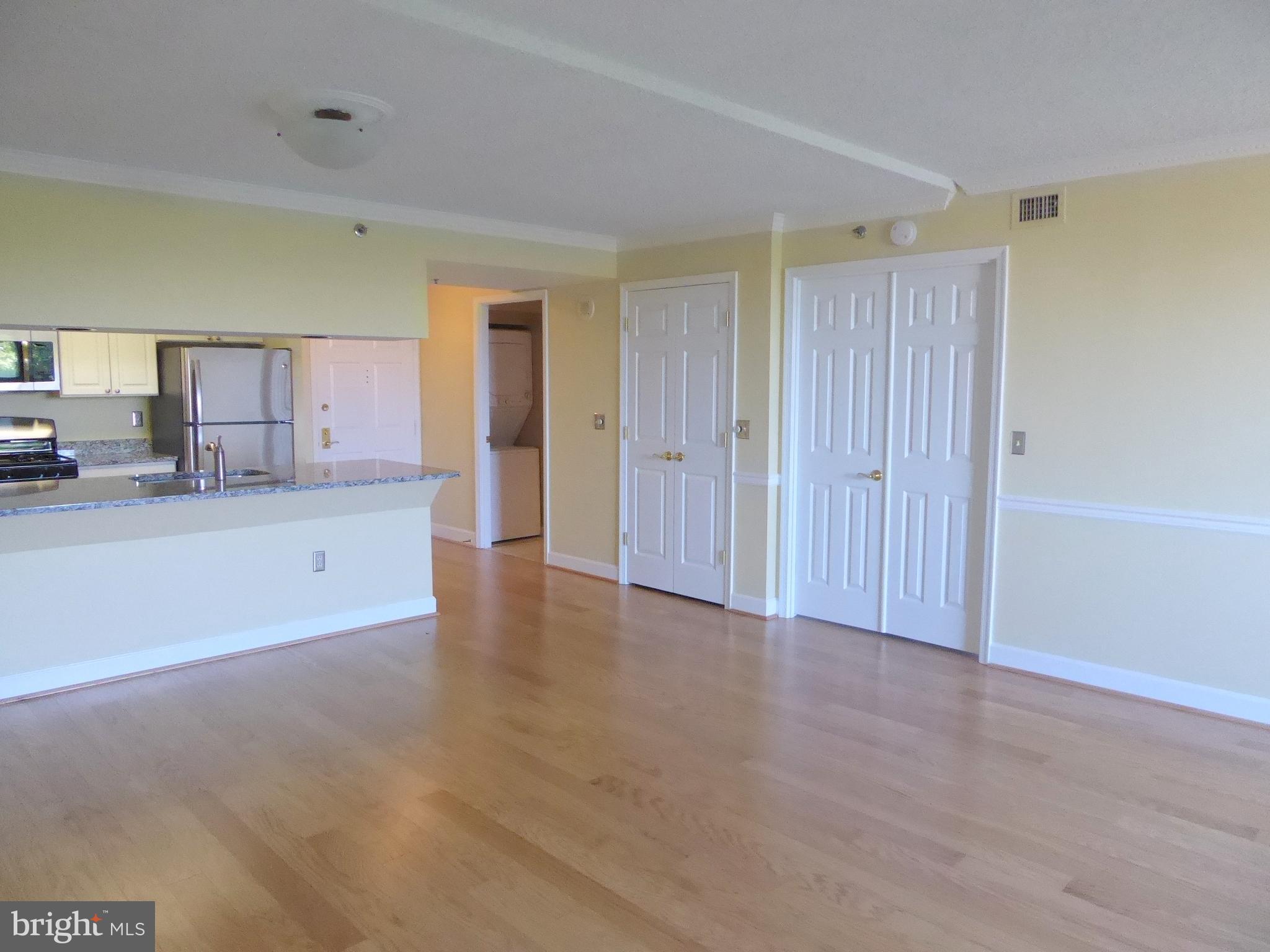 THE WILLIAMSBURG - Residential Lease