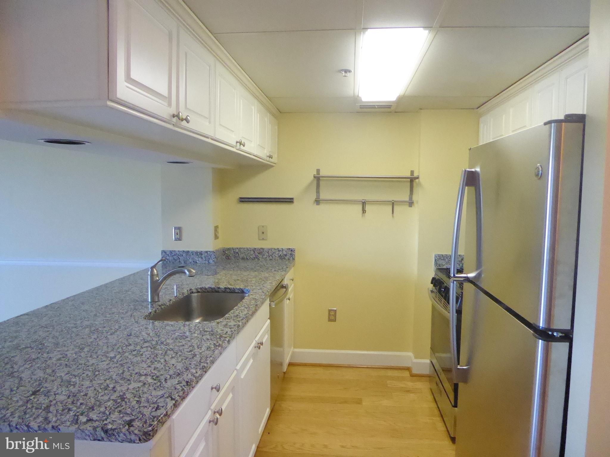 THE WILLIAMSBURG - Residential Lease