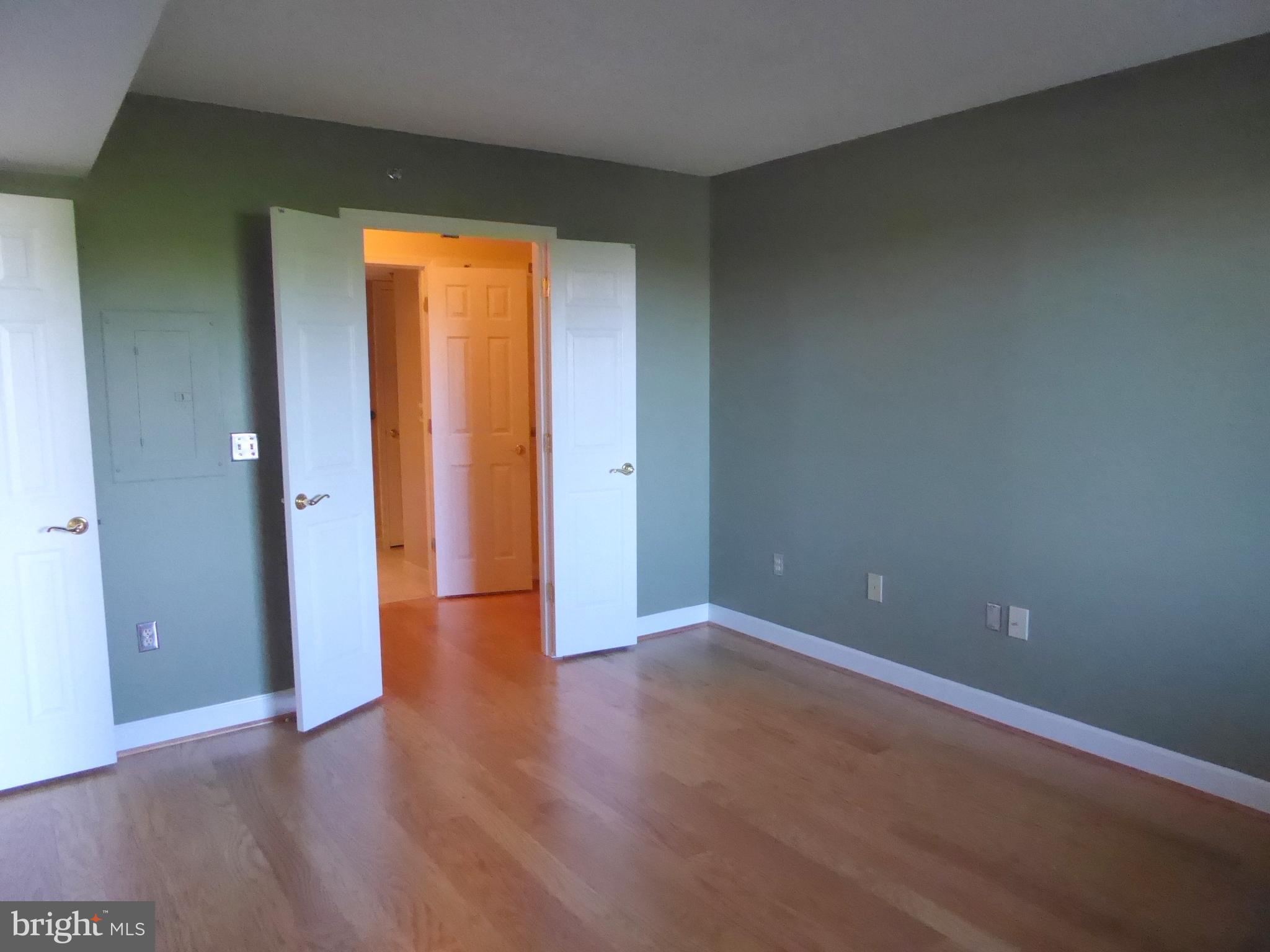 THE WILLIAMSBURG - Residential Lease