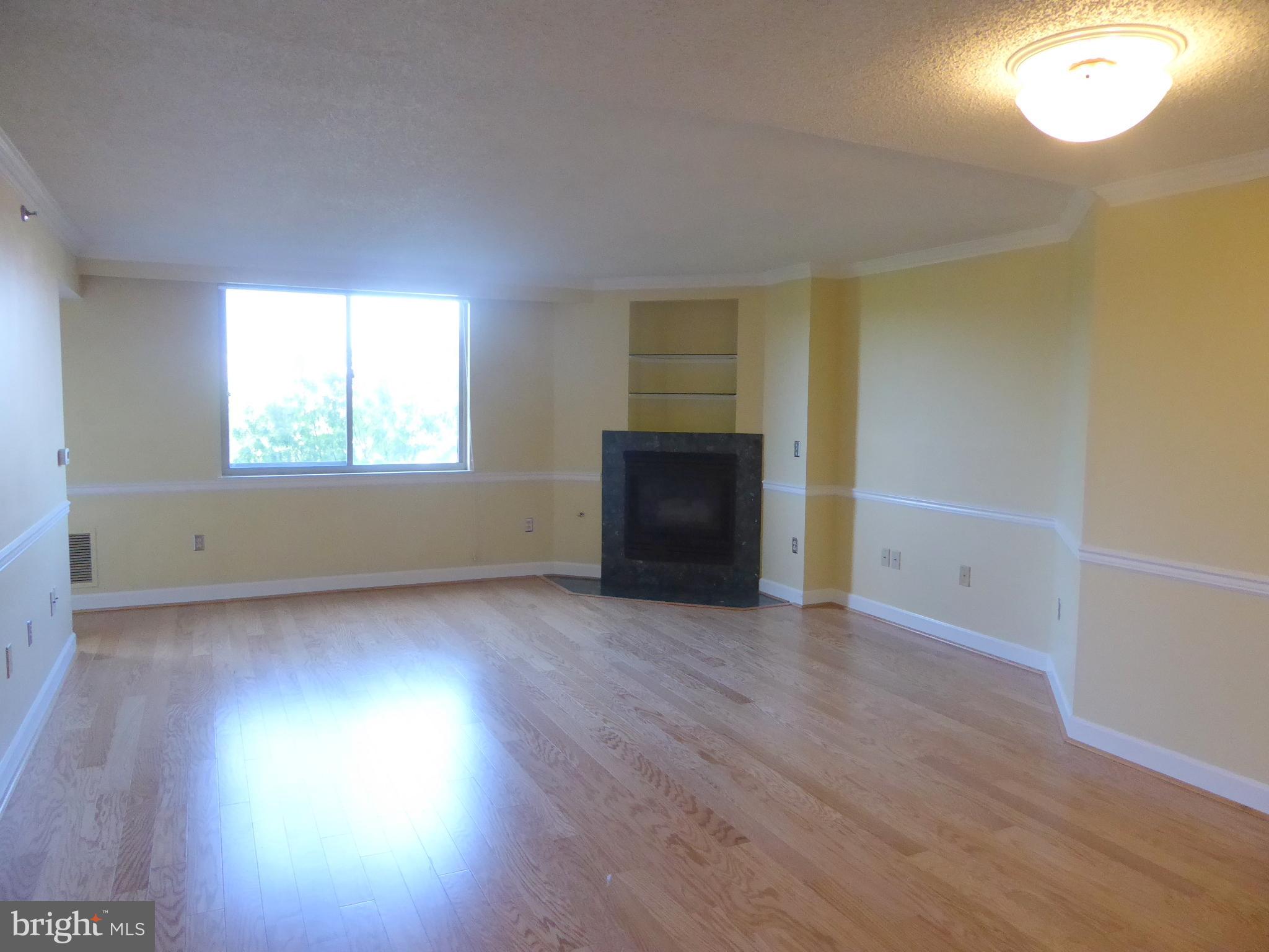 THE WILLIAMSBURG - Residential Lease