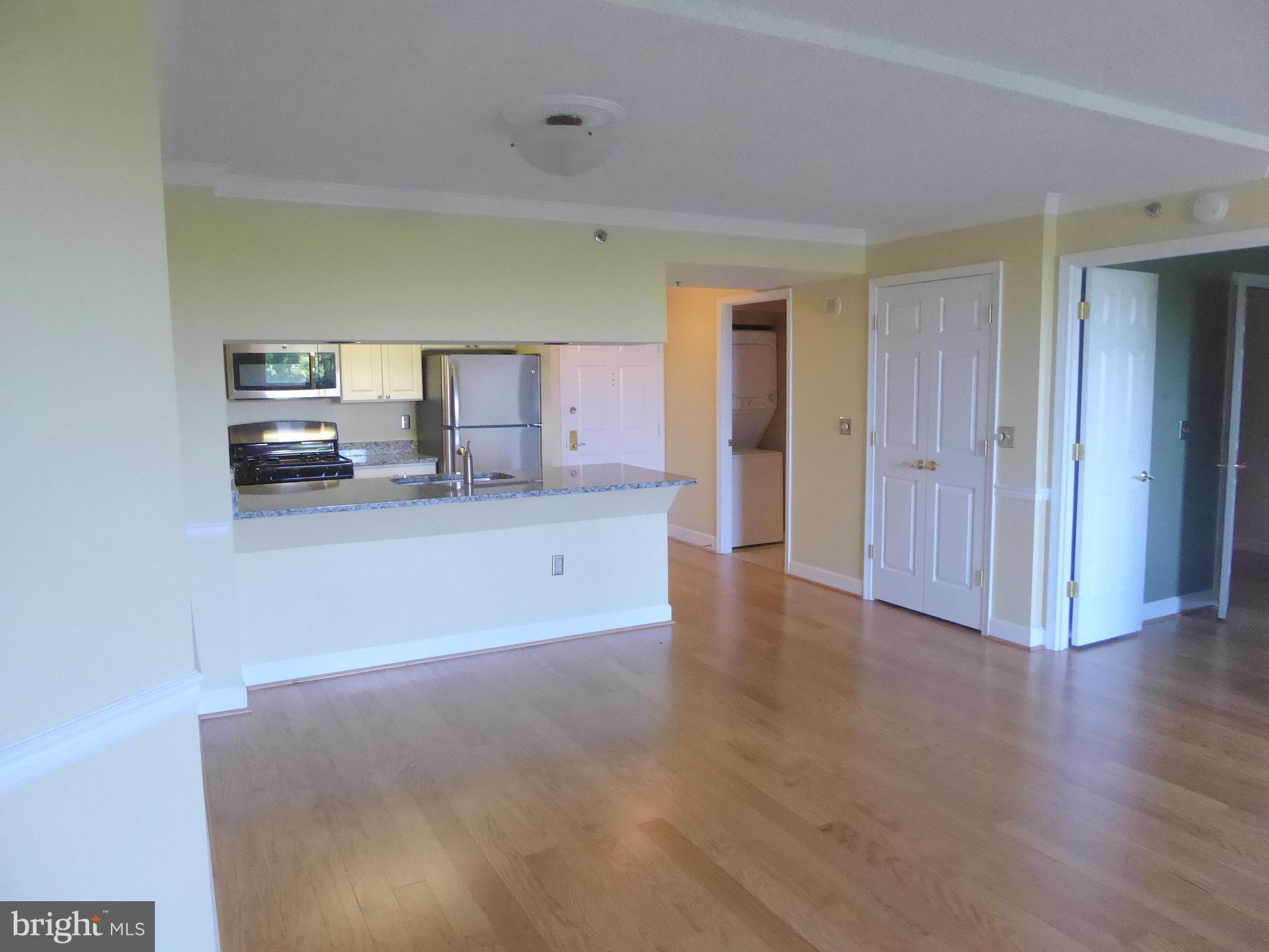 THE WILLIAMSBURG - Residential Lease