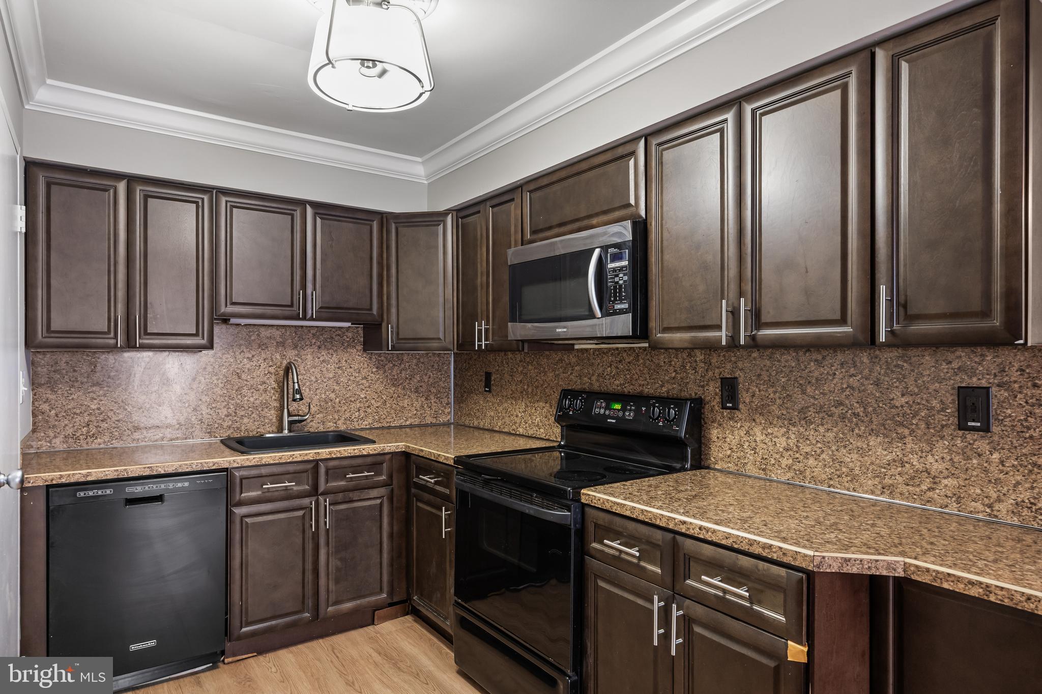 PALMYRA HARBOUR - Residential