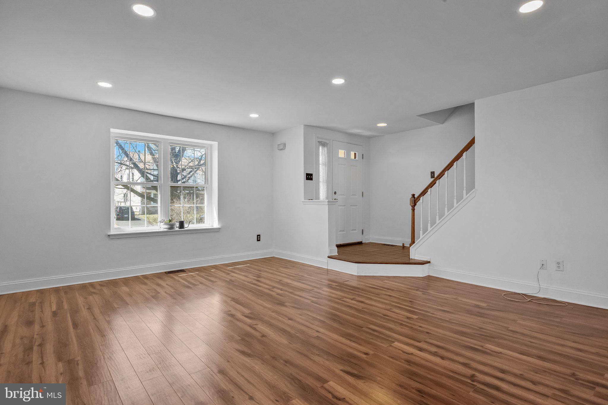 SANDY RIDGE TWINS - Residential Lease