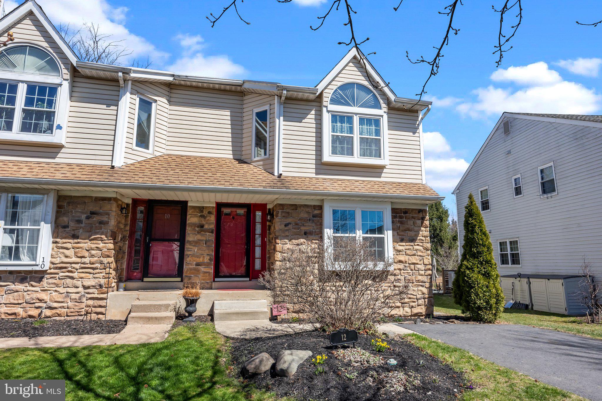 SANDY RIDGE TWINS - Residential Lease