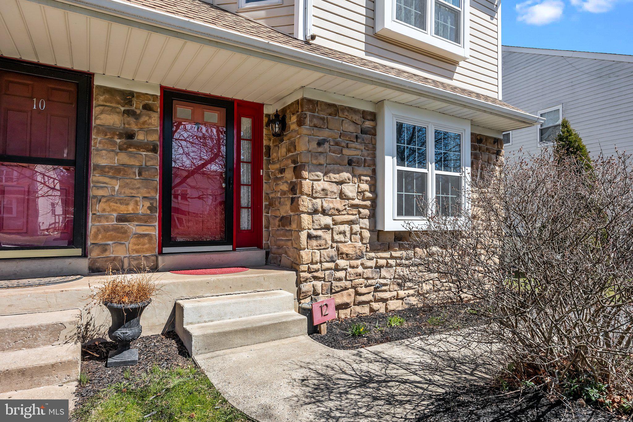 SANDY RIDGE TWINS - Residential Lease