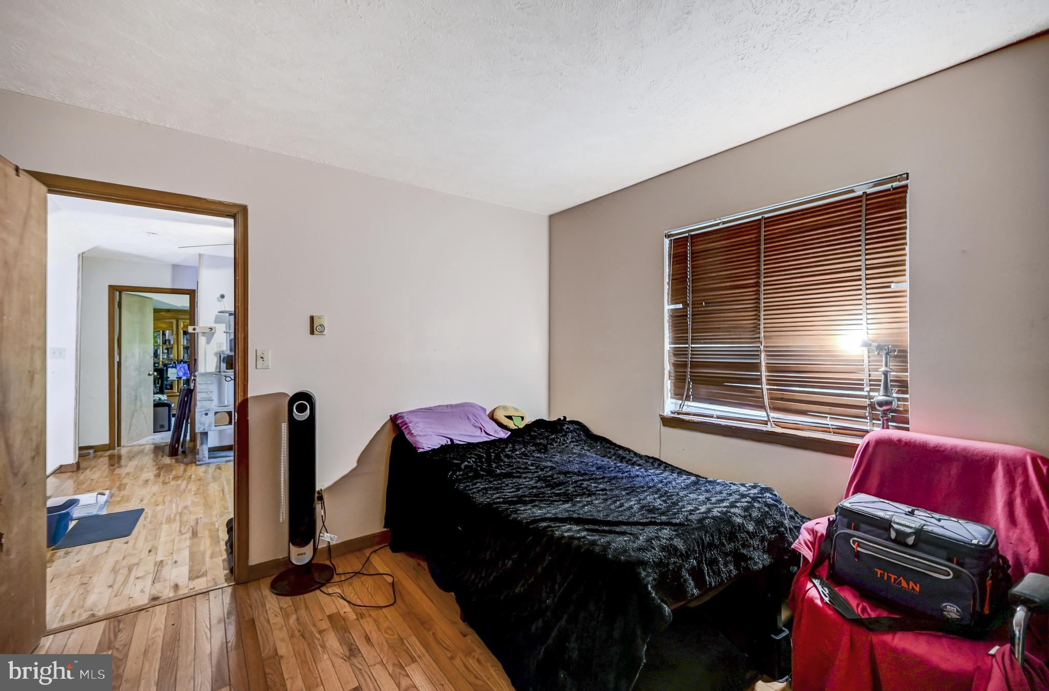 GLEN AT TAMIMENT (LEHMAN) - Residential