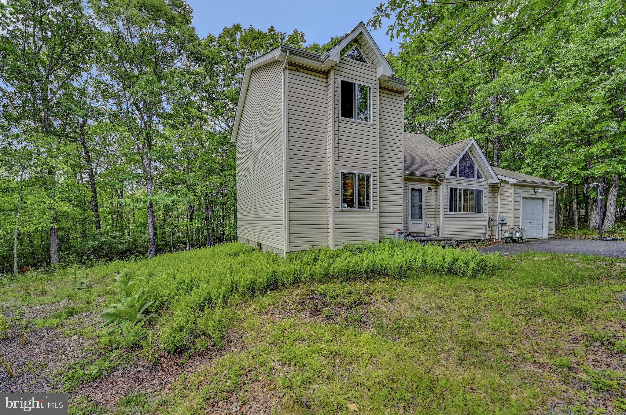 GLEN AT TAMIMENT (LEHMAN) - Residential