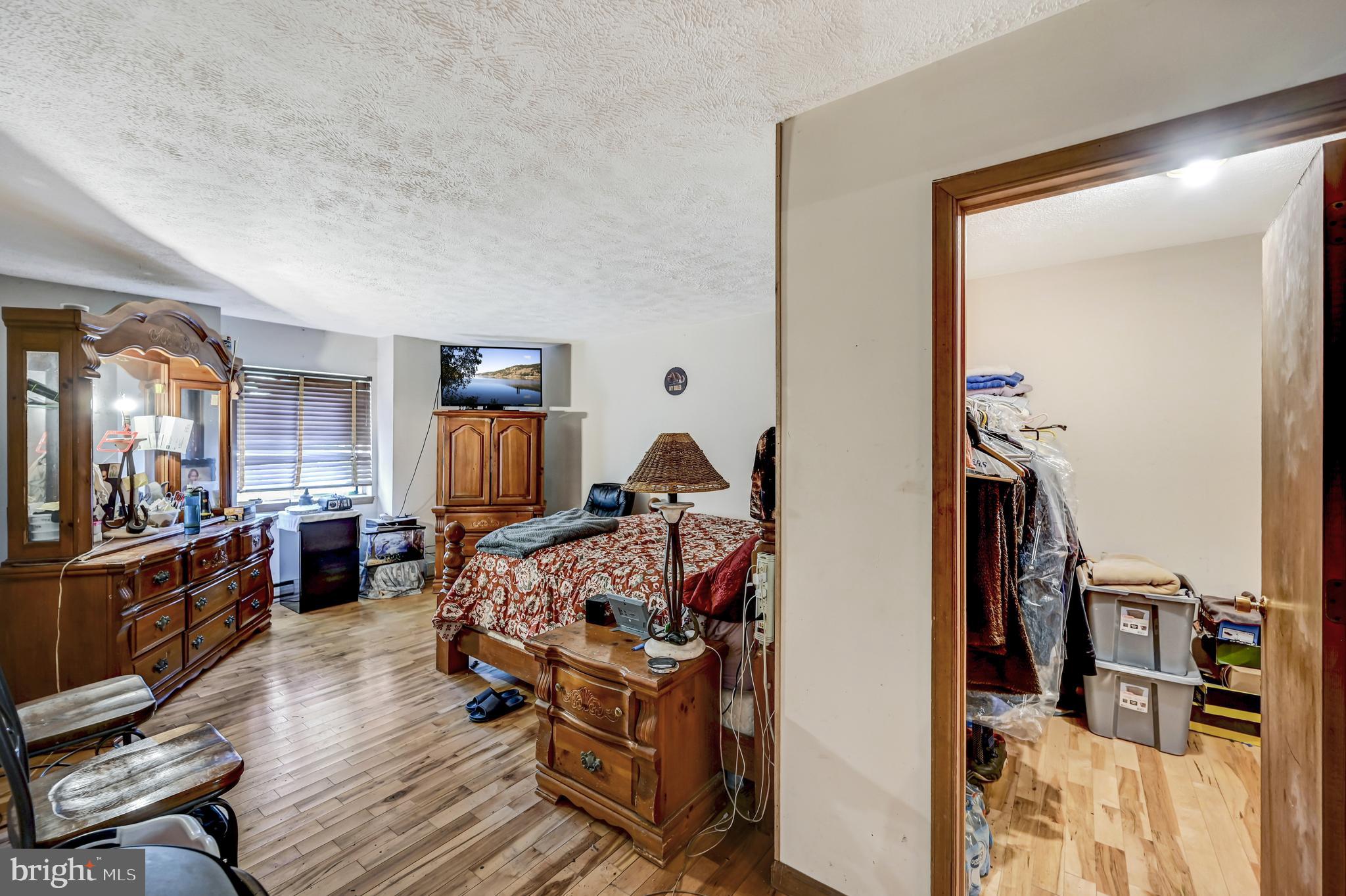 GLEN AT TAMIMENT (LEHMAN) - Residential