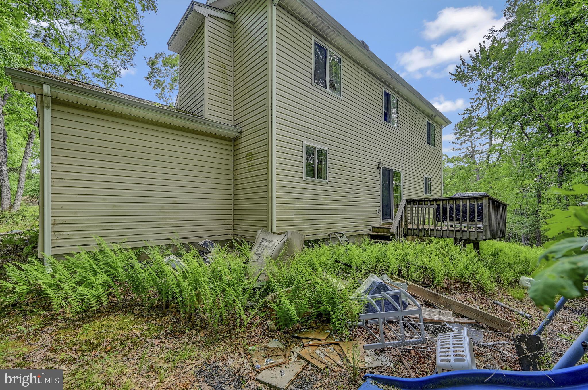 GLEN AT TAMIMENT (LEHMAN) - Residential
