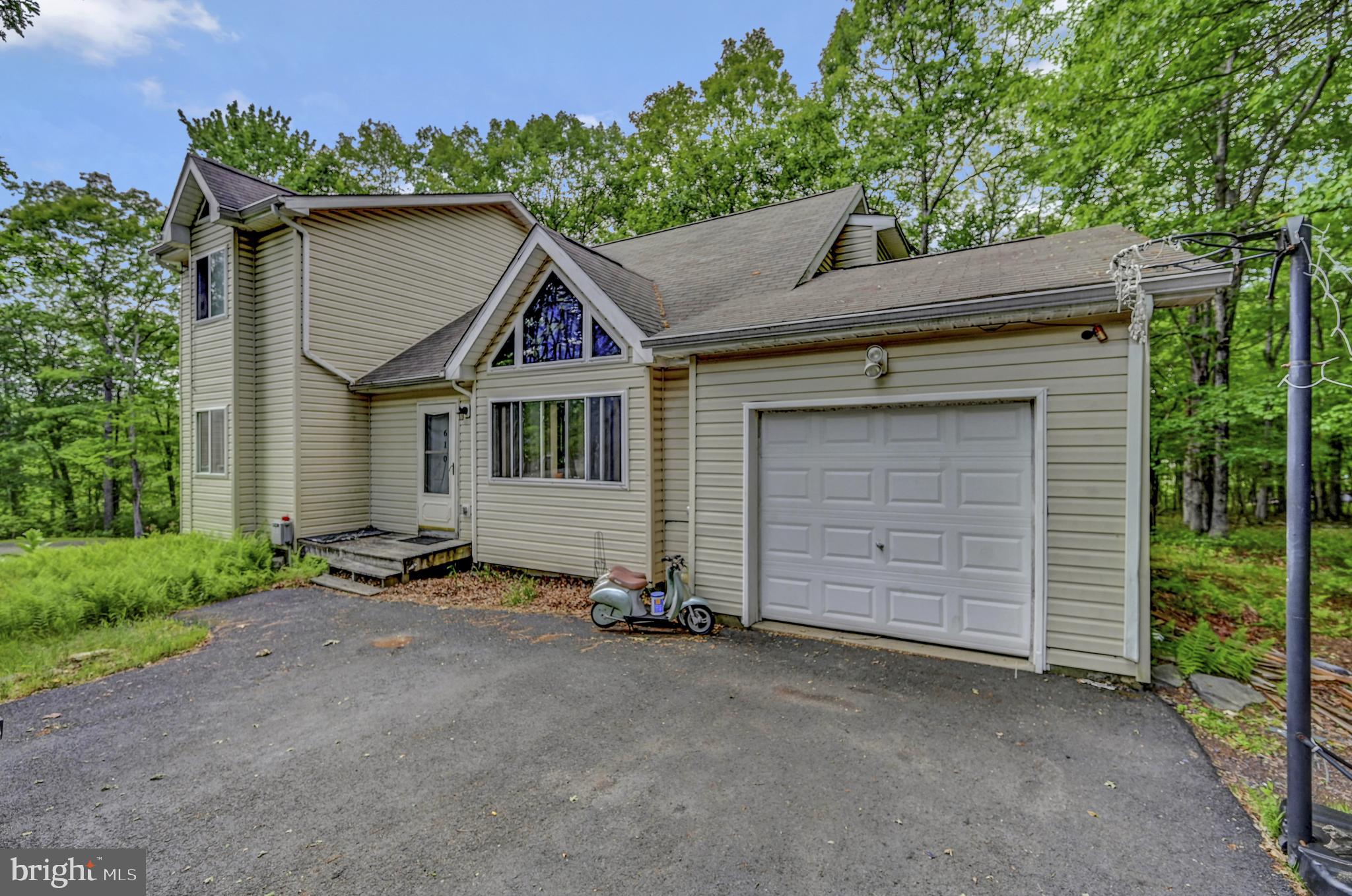 GLEN AT TAMIMENT (LEHMAN) - Residential