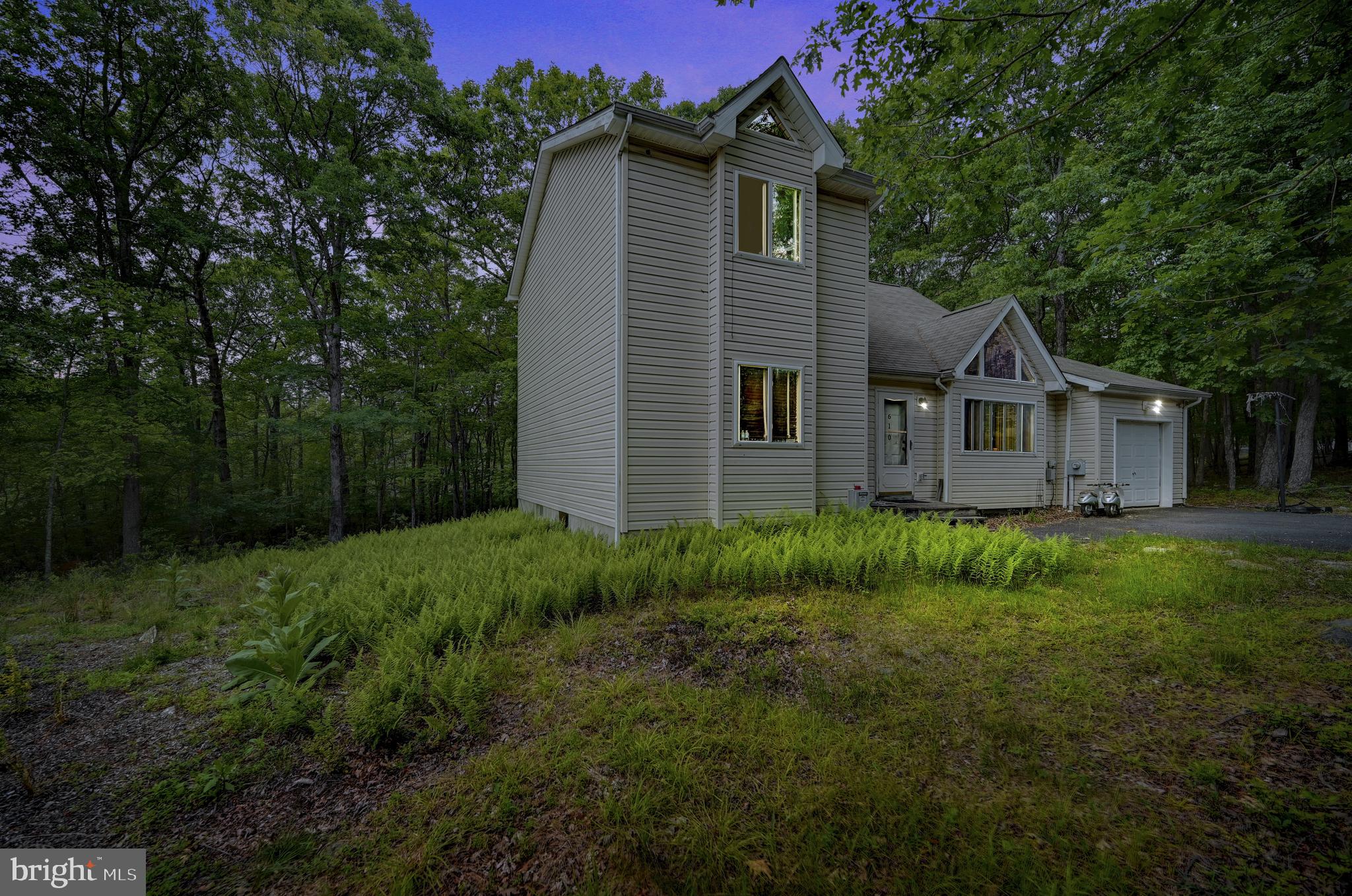 GLEN AT TAMIMENT (LEHMAN) - Residential