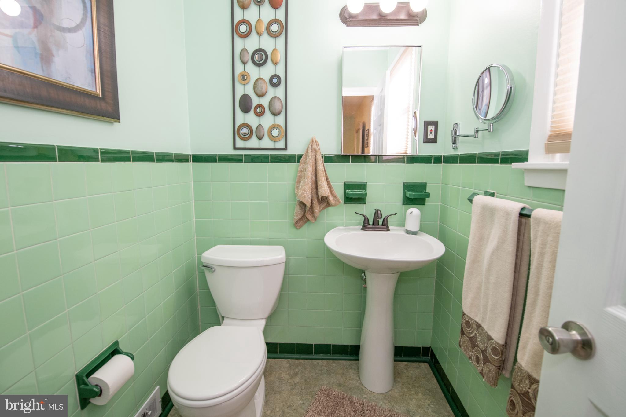 CENTENNIAL HILLS - Residential