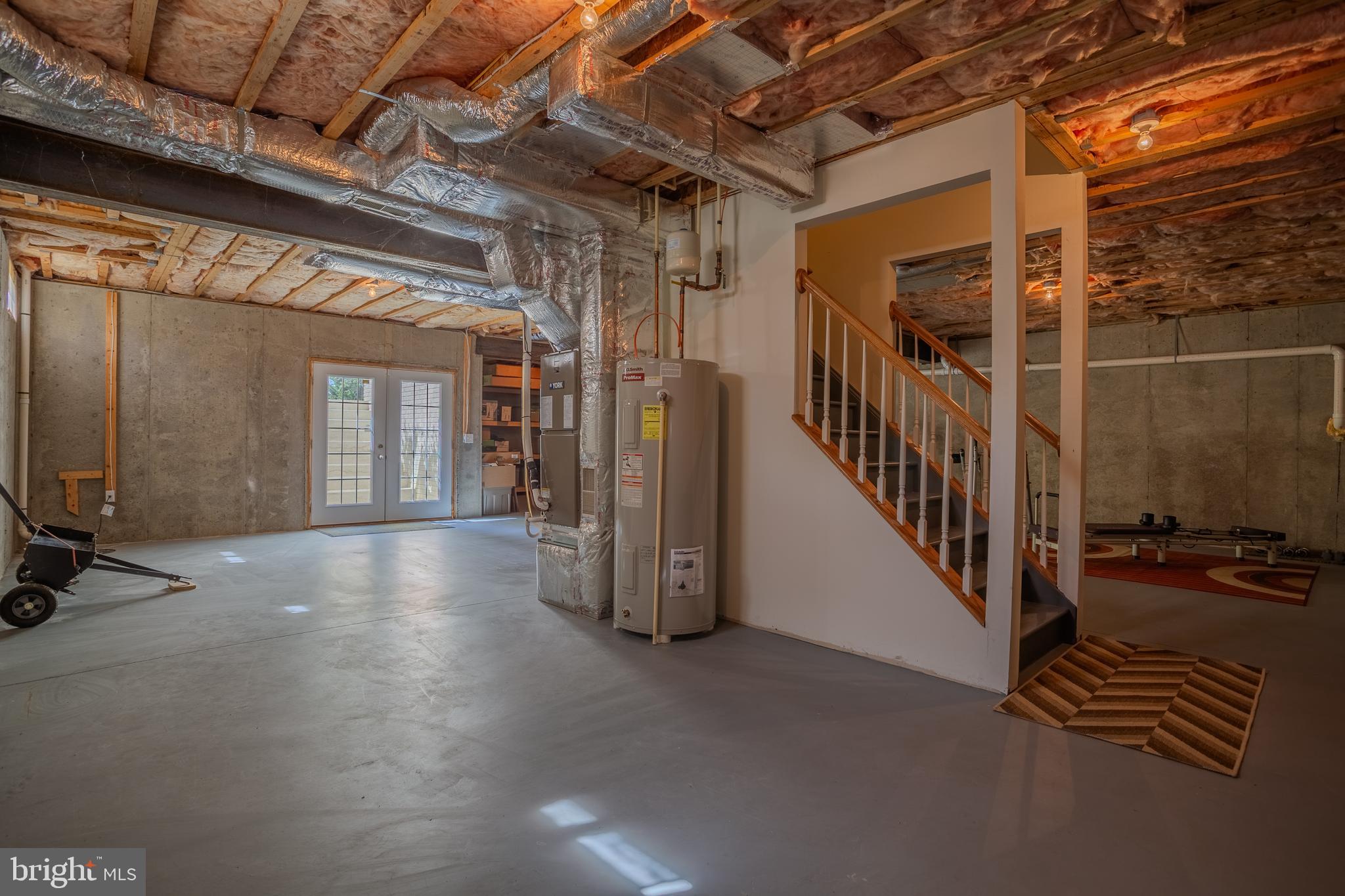 BROOKFIELD ON THE POTOMAC - Residential