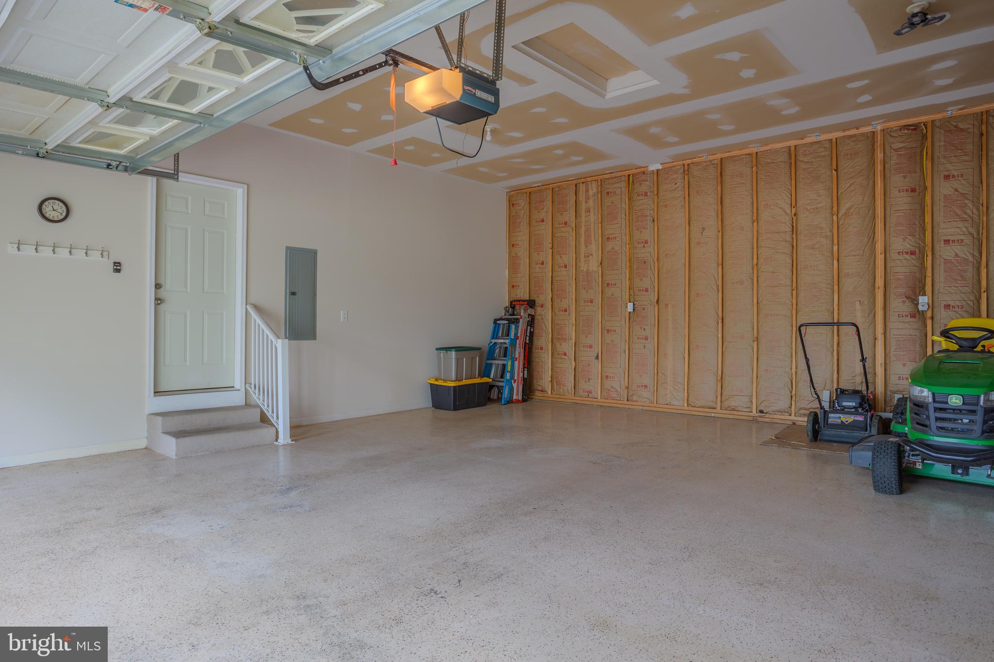 BROOKFIELD ON THE POTOMAC - Residential