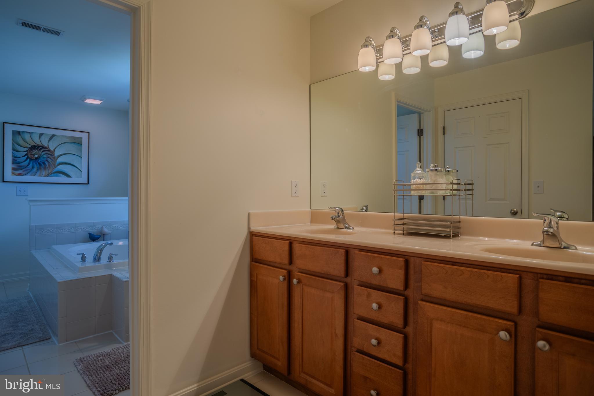 BROOKFIELD ON THE POTOMAC - Residential