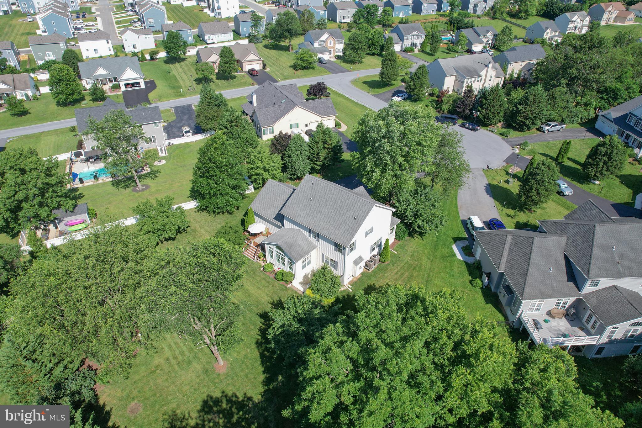 BROOKFIELD ON THE POTOMAC - Residential