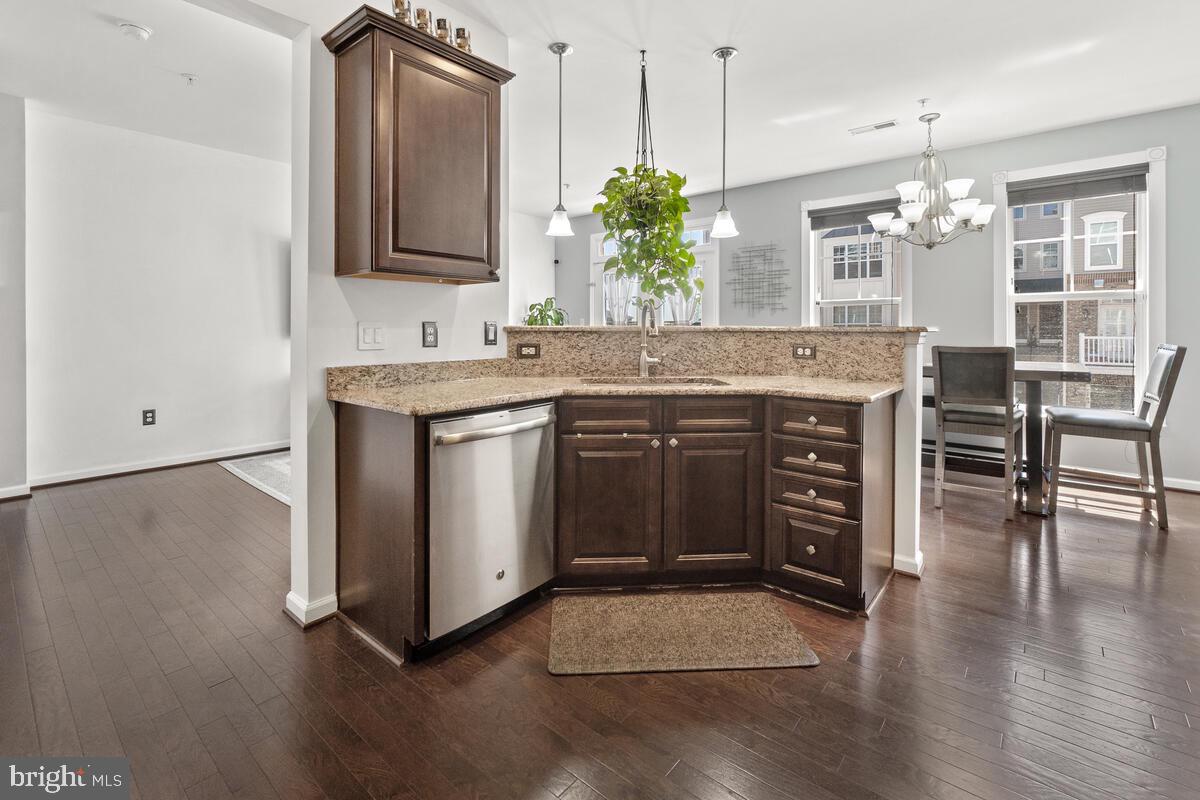 JEFFERSON PLACE - Residential