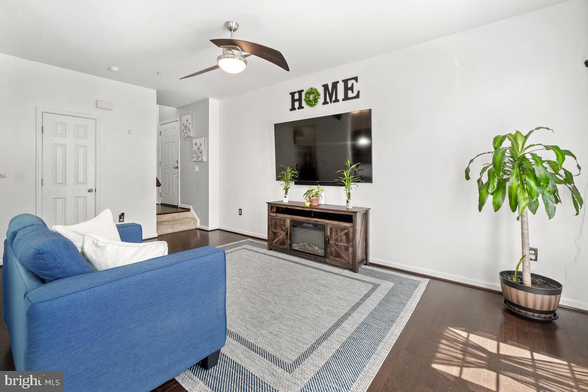 JEFFERSON PLACE - Residential