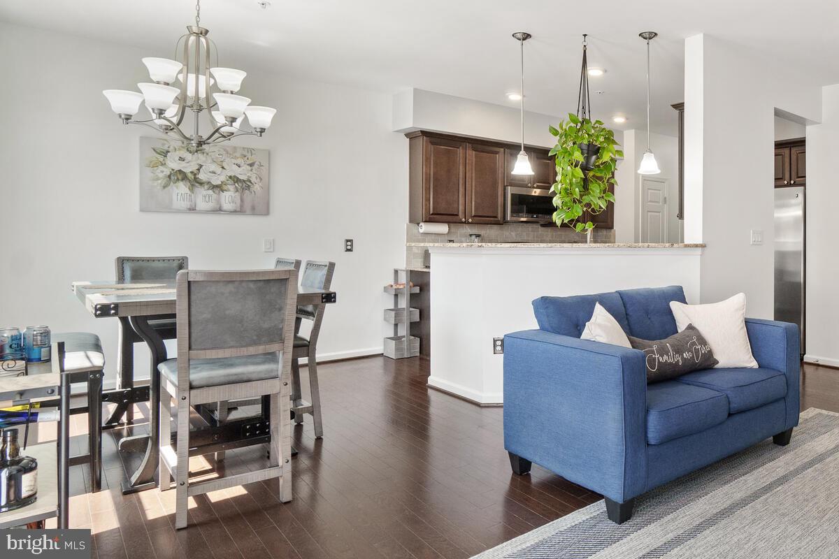 JEFFERSON PLACE - Residential