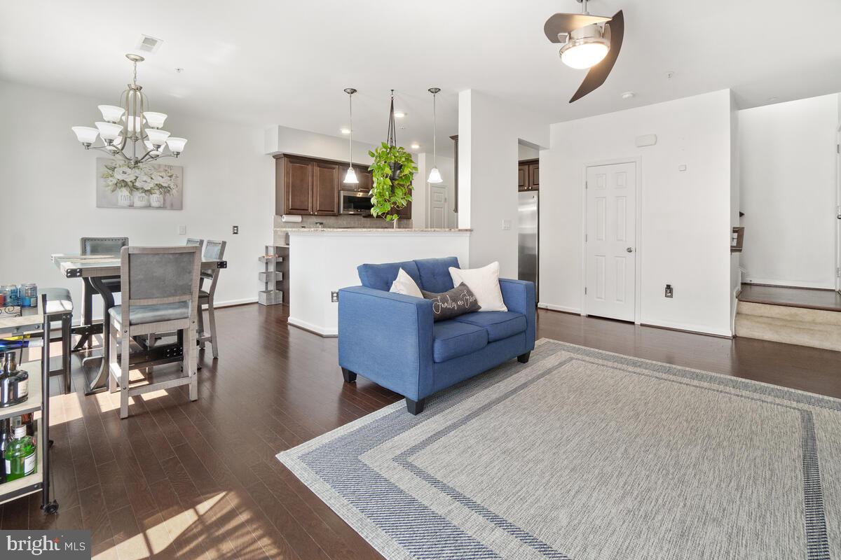 JEFFERSON PLACE - Residential