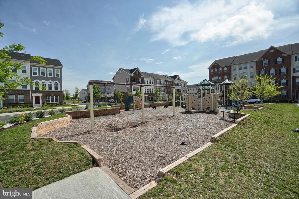 JEFFERSON PLACE - Residential