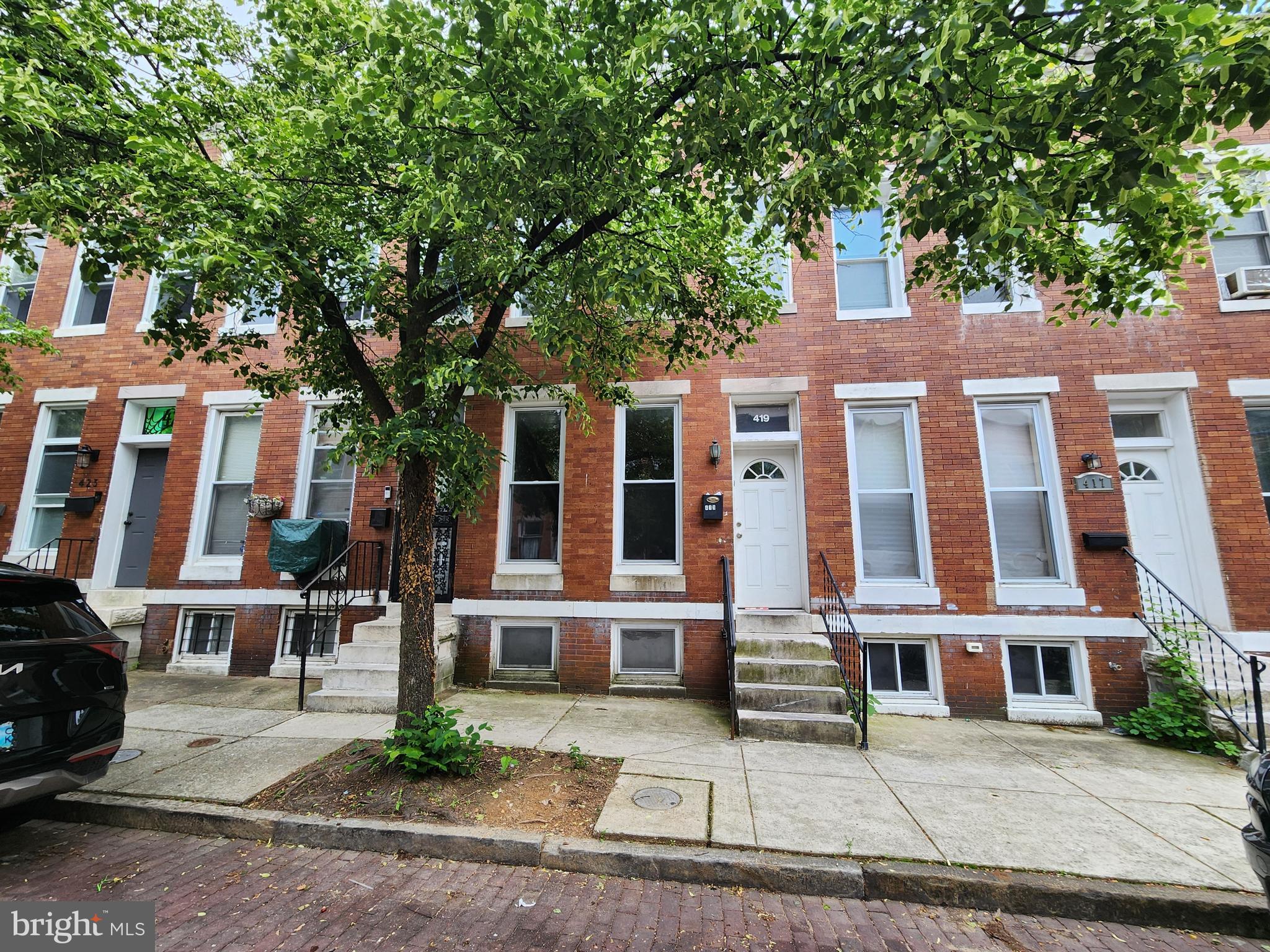 ONLINE AUCTION: Bidding begins 7/3/2025 @ 10:00 AM. Bidding ends 7/7/2025 @ 12:10 PM. List Price is Suggested Opening Bid. Deposit: $15,000. 2 Story Townhouse located in the Harwoof area. JUST MINUTES to Johns Hopkins University & Clifton Park. Easy access to major traffic artery Greenmount Ave. Property includes updates and renovations throughout.