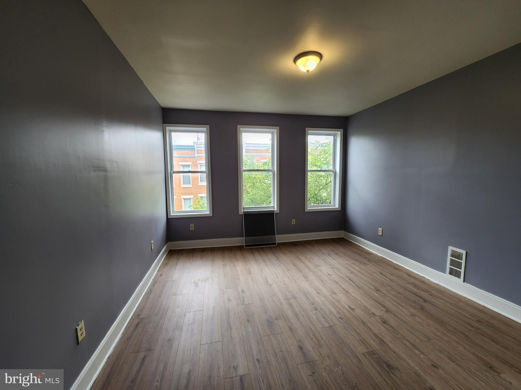 HARWOOD - Residential