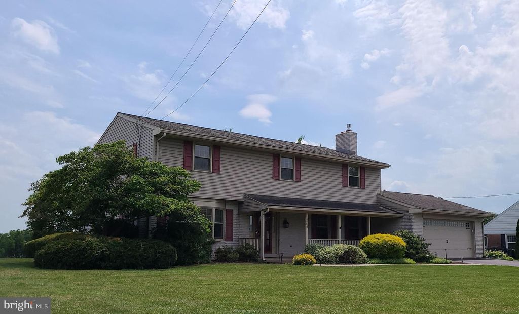Photo of 1555 Newport Road, Manheim, PA 17545 (MLS # PALA2054064)