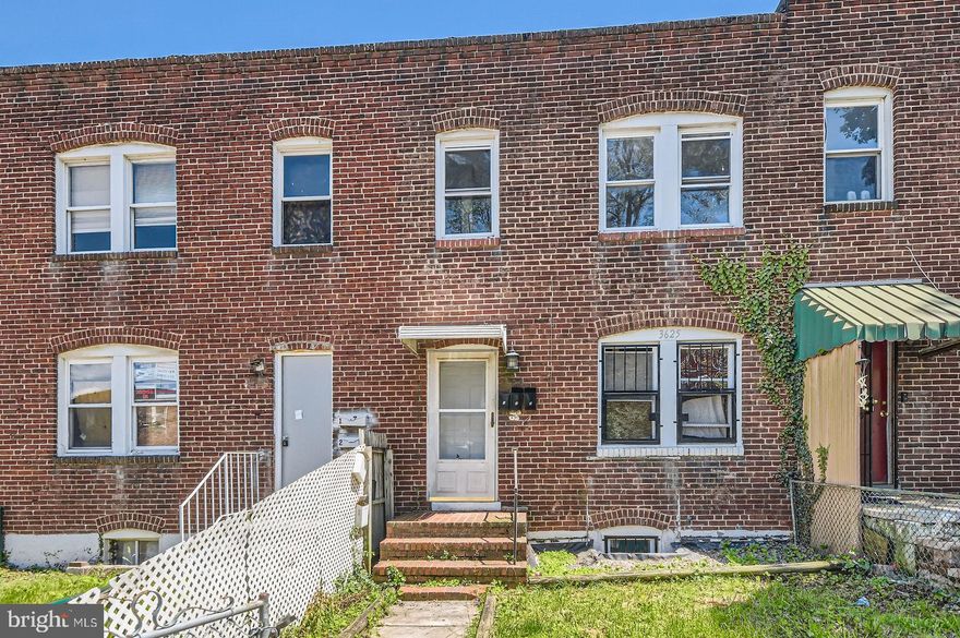 3 Unit investment opportunity! Rent all 3 units or  house hack and live in one and rent the others! All 3 units are 1 bed 1 bath and can be rented for an estimated $1,100.00 each unit for potential gross annual revenue of of $39,600.00 Light turnover needed on each unit! As is sale! Property has an active rental license and lead cert! Also for sale 3623 Everett right next door a 2 unit buy together or separate! Reach out for more info and scheduling access!