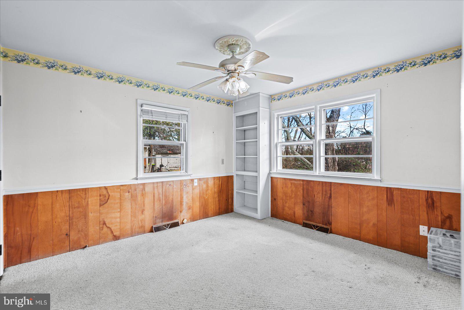 GREENGATE MANOR - Residential