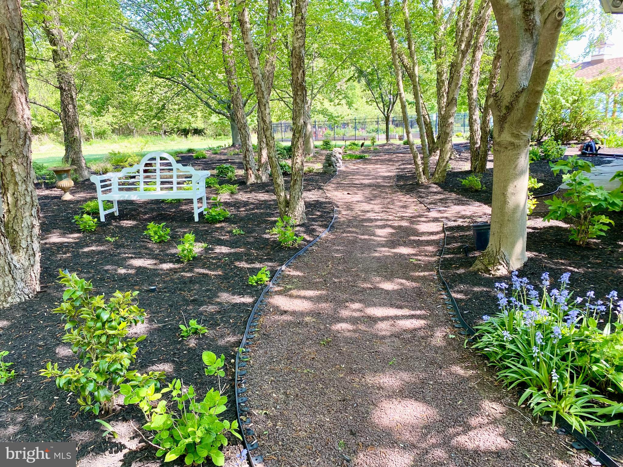 LYNNEWOOD - Residential