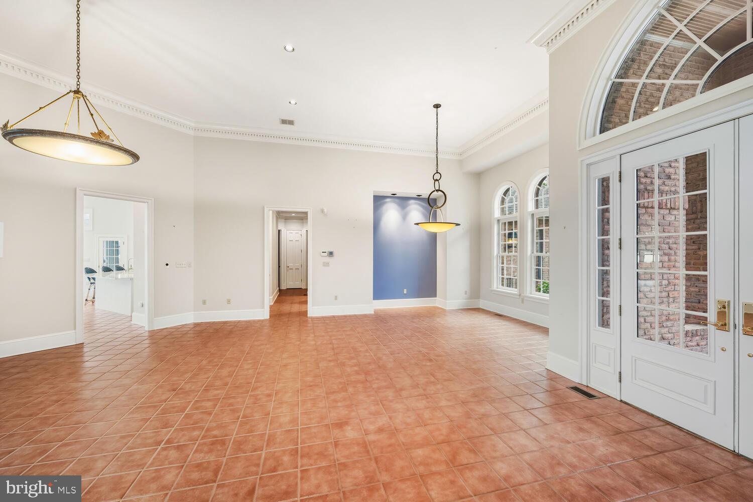 LYNNEWOOD - Residential