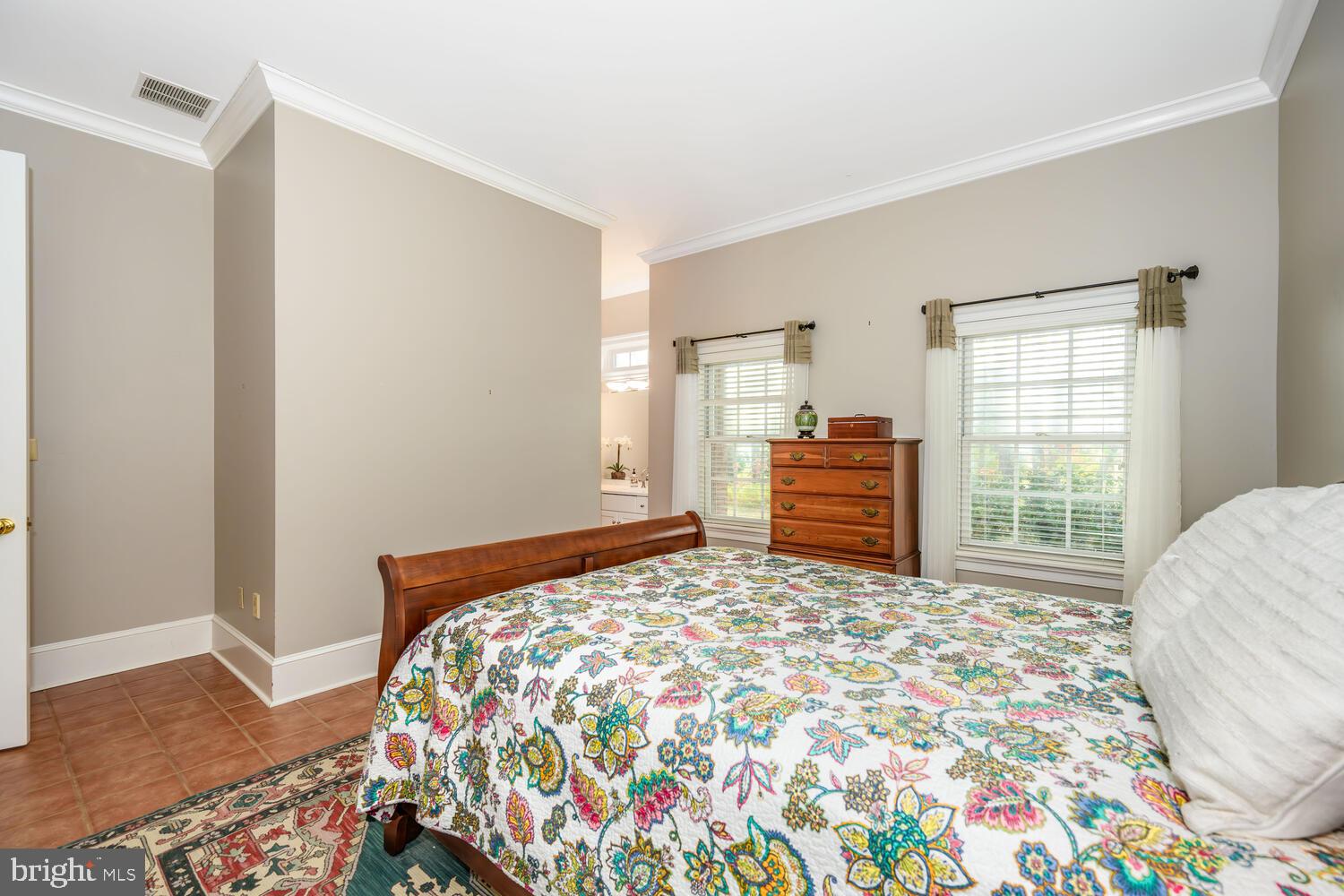 LYNNEWOOD - Residential