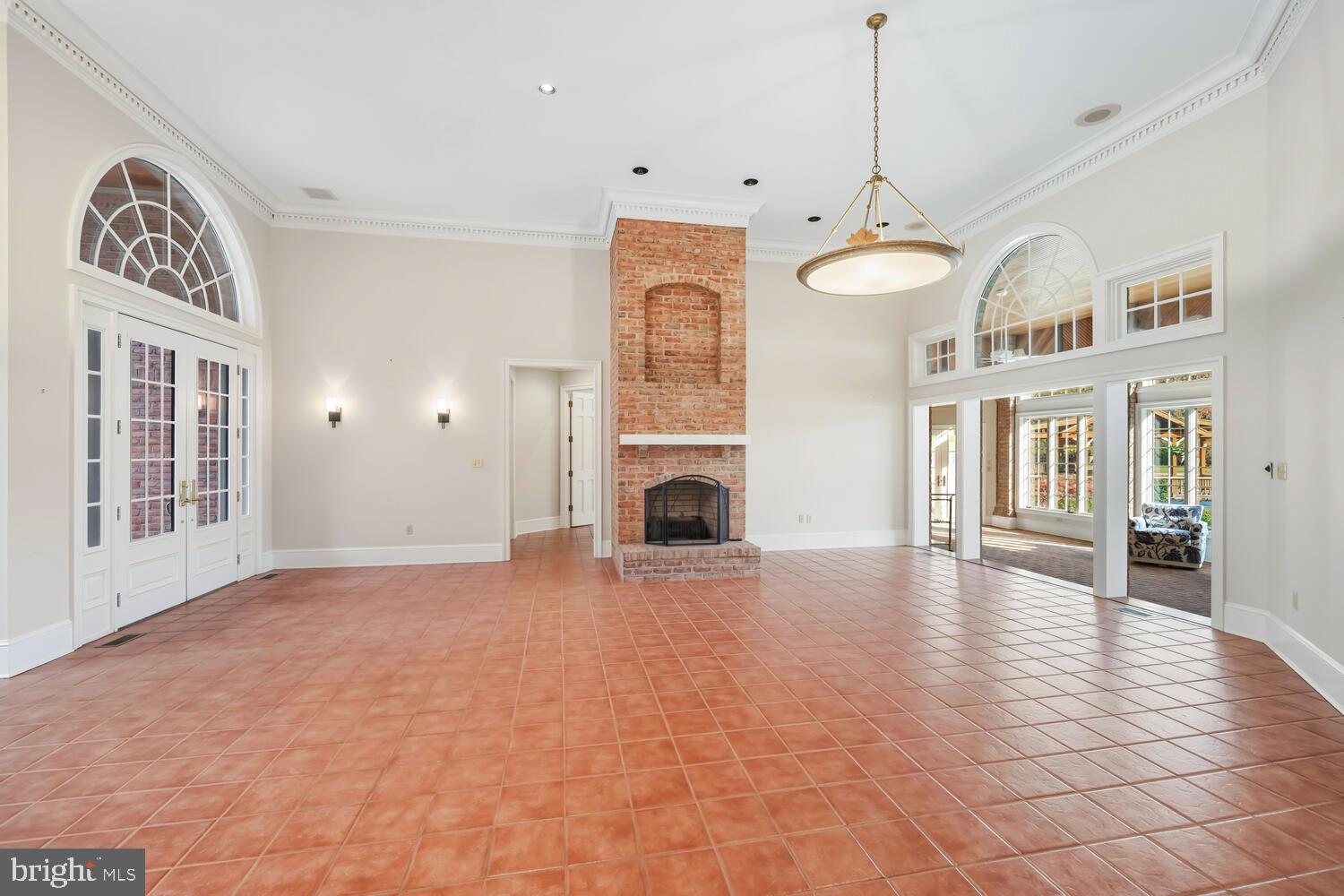 LYNNEWOOD - Residential