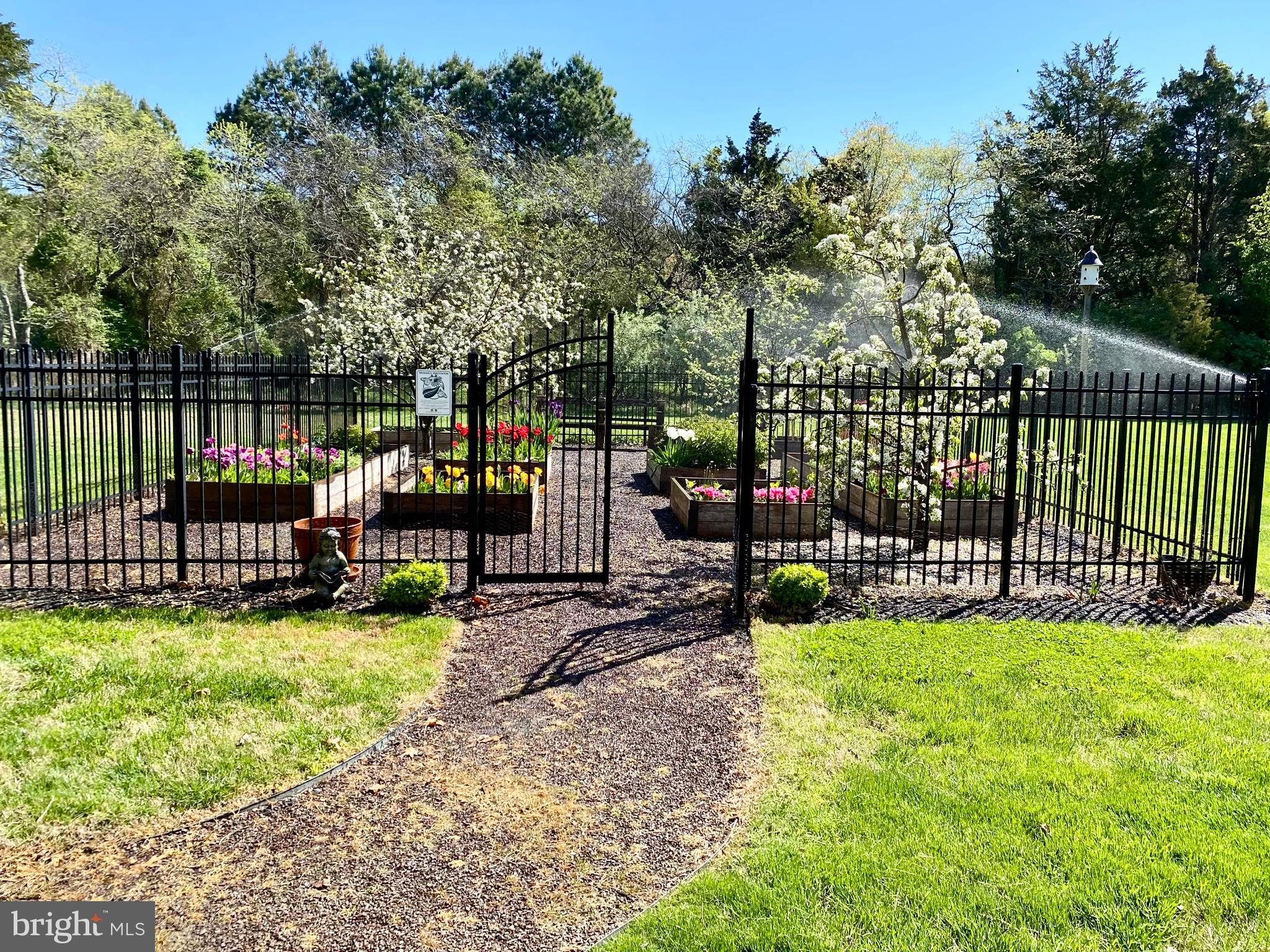 LYNNEWOOD - Residential