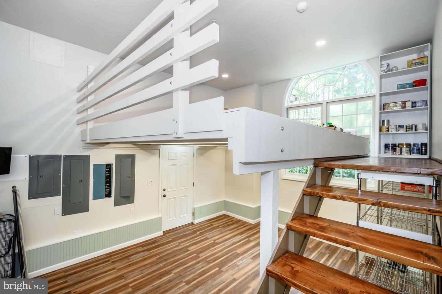 LYNNEWOOD - Residential