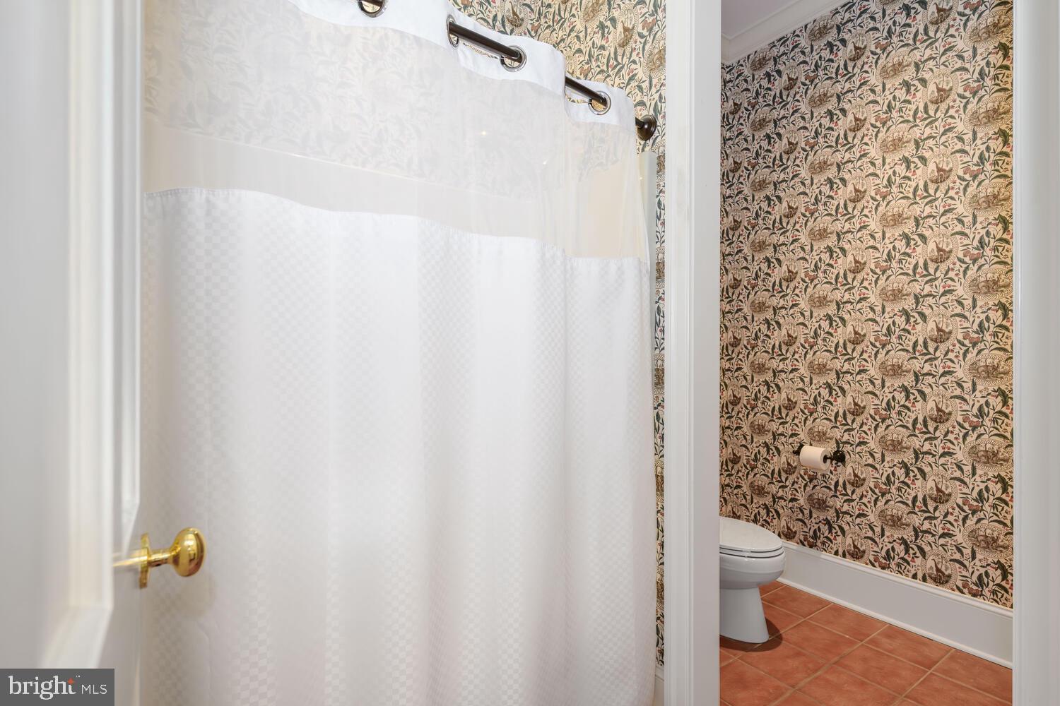 LYNNEWOOD - Residential