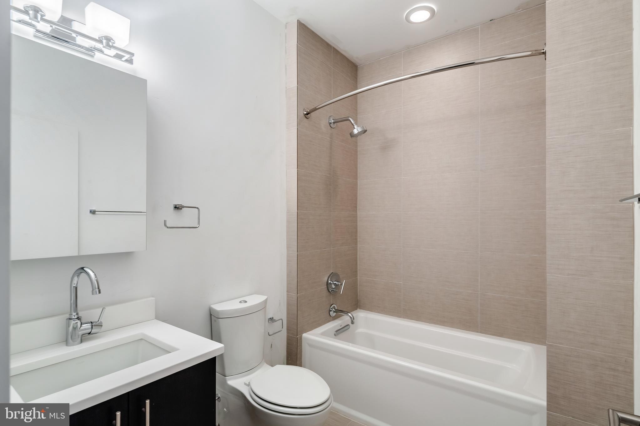 NORTHERN LIBERTIES - Residential Lease