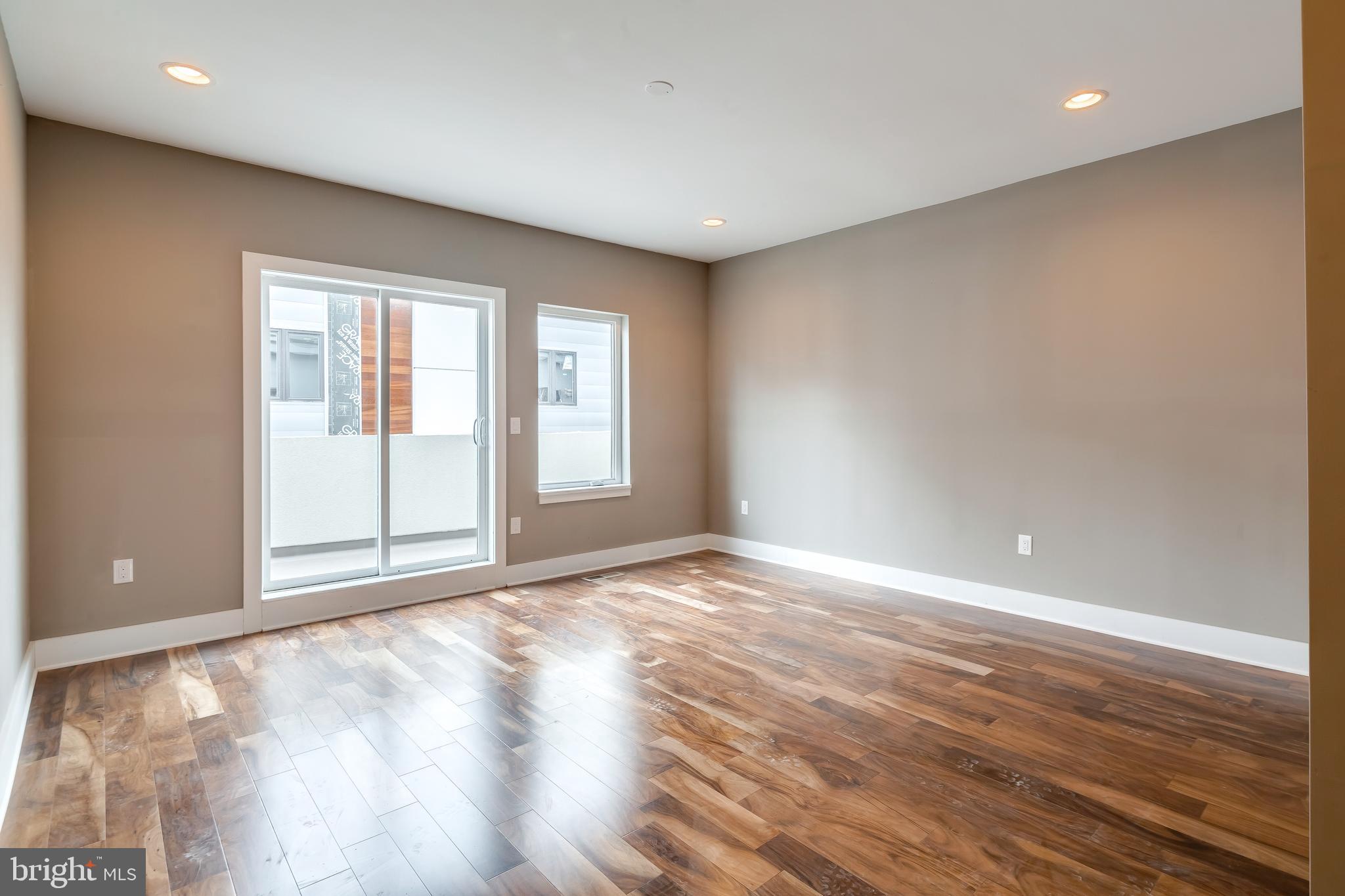 NORTHERN LIBERTIES - Residential Lease