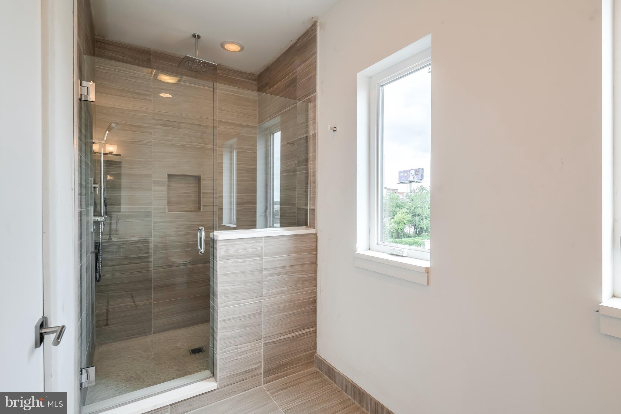 NORTHERN LIBERTIES - Residential Lease