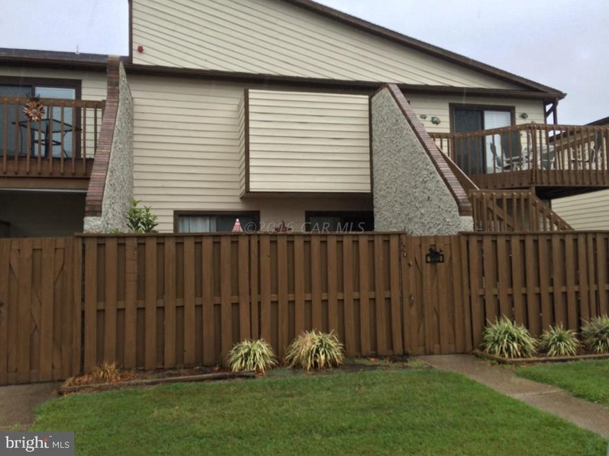 Lovely unit at a great Price. Nicely decorated, open concept.updated unit with Granite counters and redone cabinets in the Kitchen. Granite in the baths & Porcelain tile floors in the Living/Dining Area.  Great outdoor courtyard with Trex decking for outdoor dining or children or pet play area. 3 blocks to Beach. Indoor & outdoor pool & tennis.  Great Rental history. Come view this today!