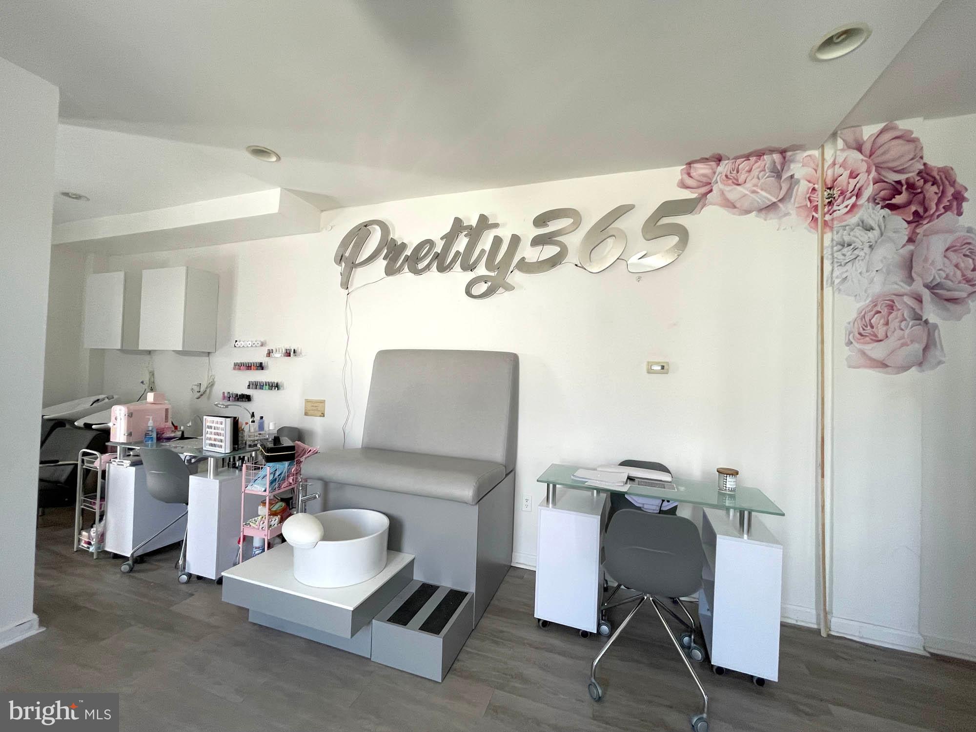 BARCLAY - Residential