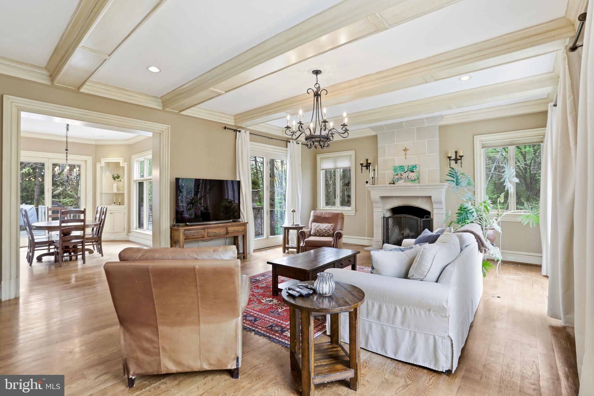 KENTLAND POND - Residential