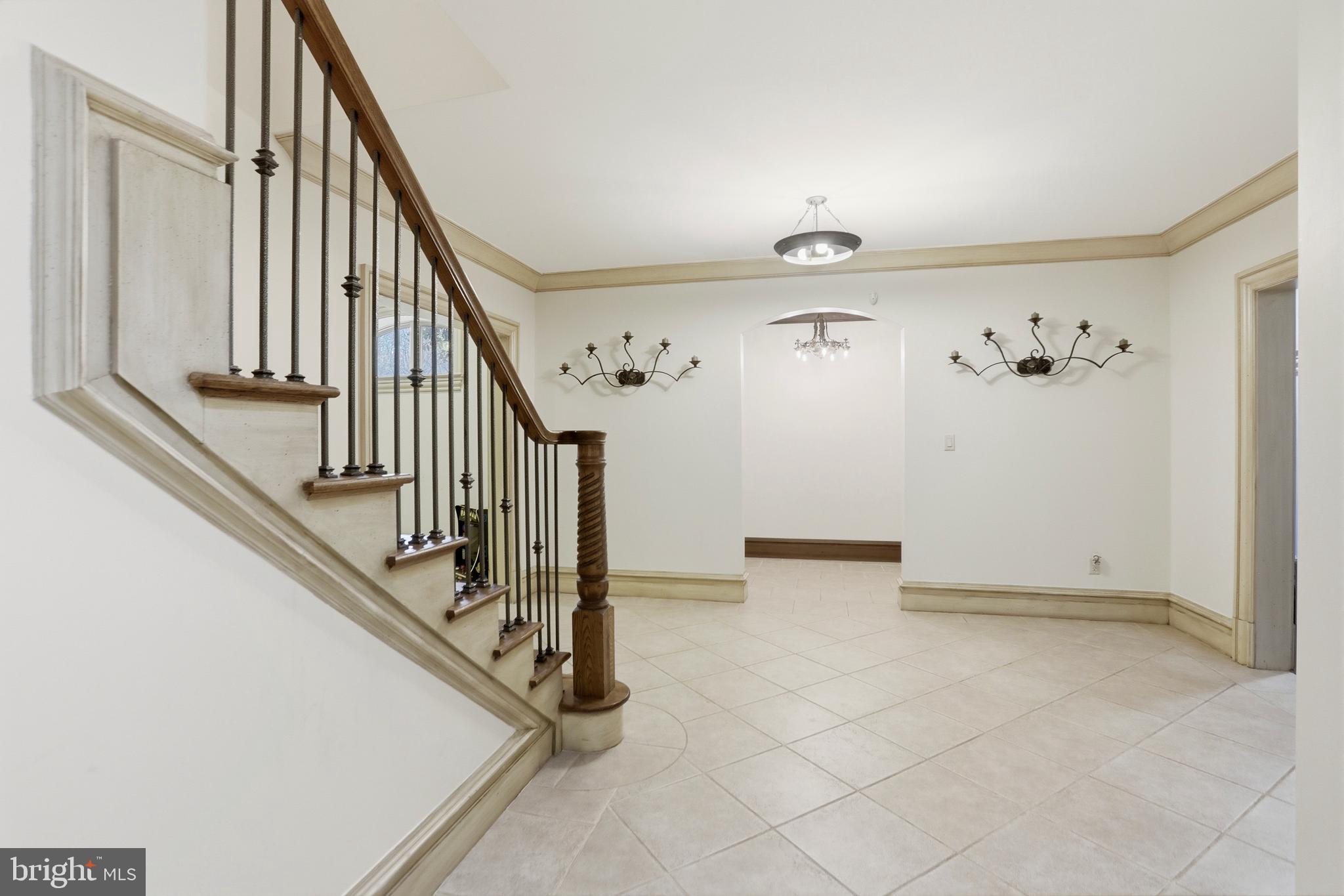 KENTLAND POND - Residential