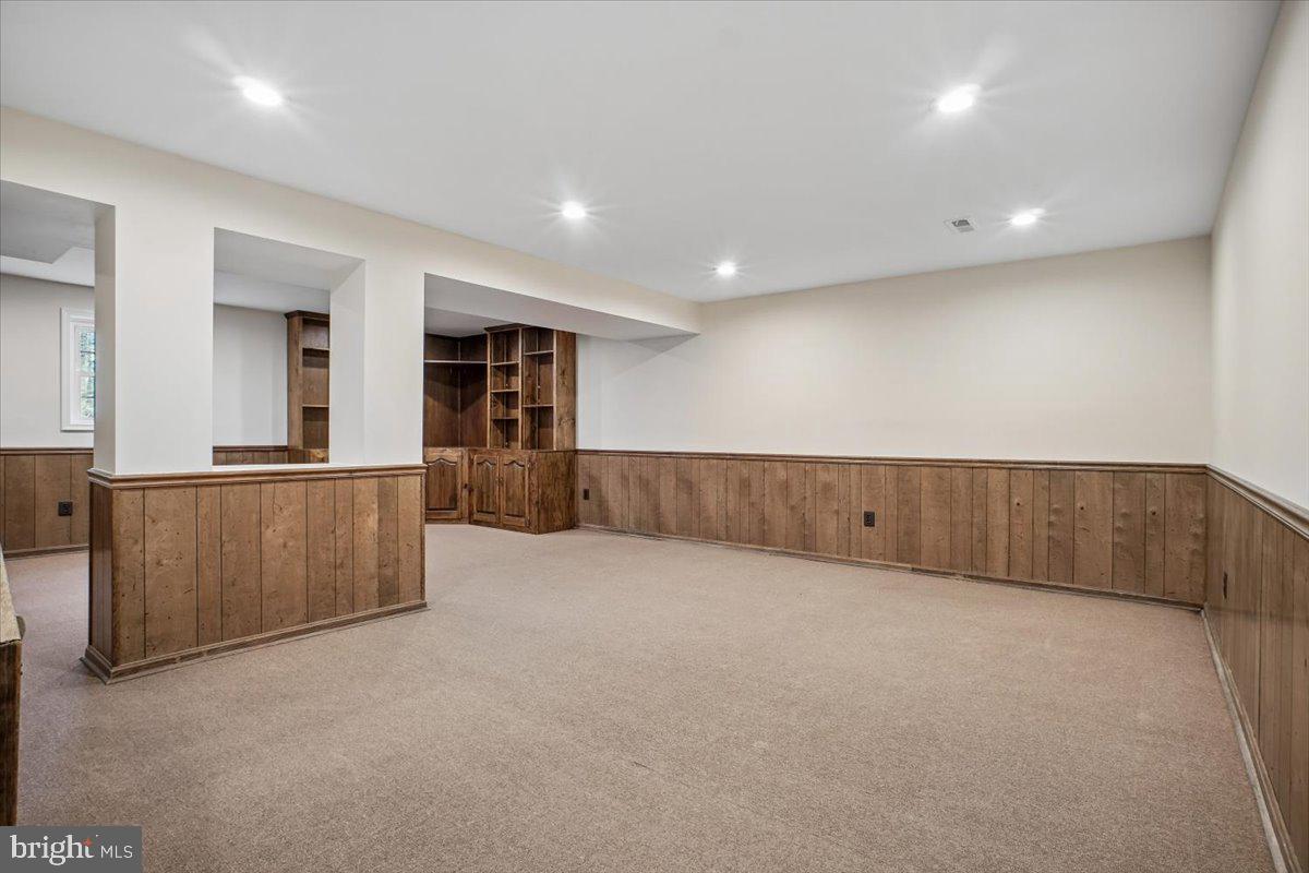 FAIRFAX STATION - Residential